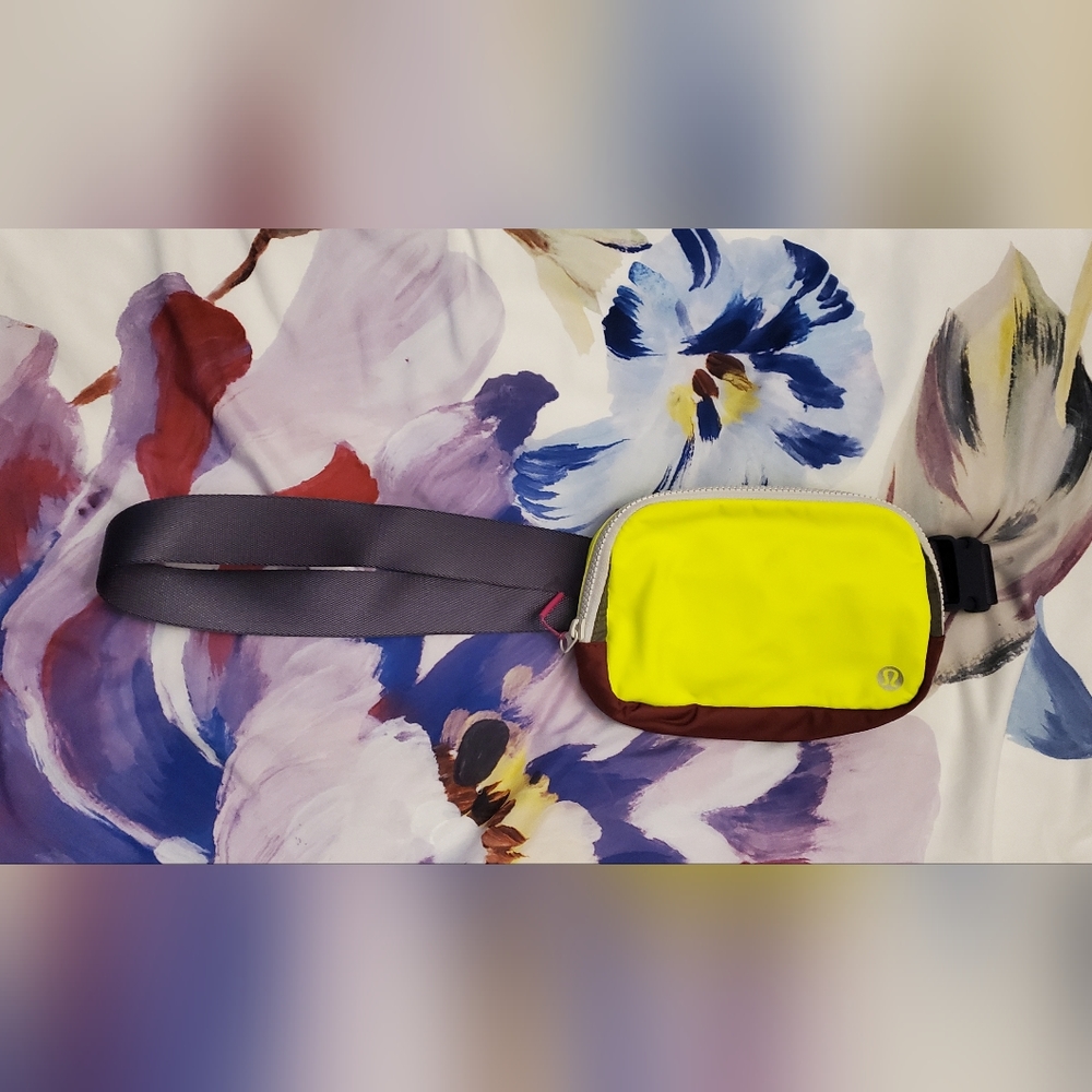 Lululemon Belt Bag